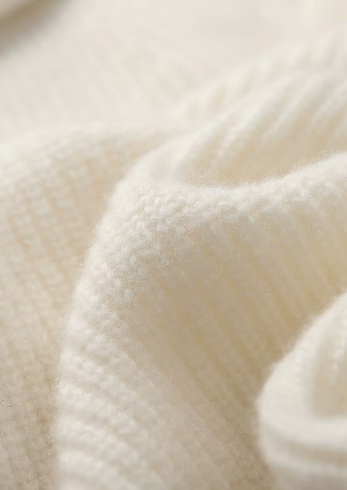 CASHMERE RIBBED V-NECK SWEATER