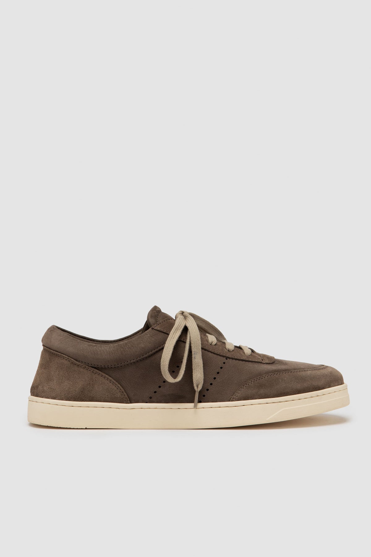 IVAN KHAKI