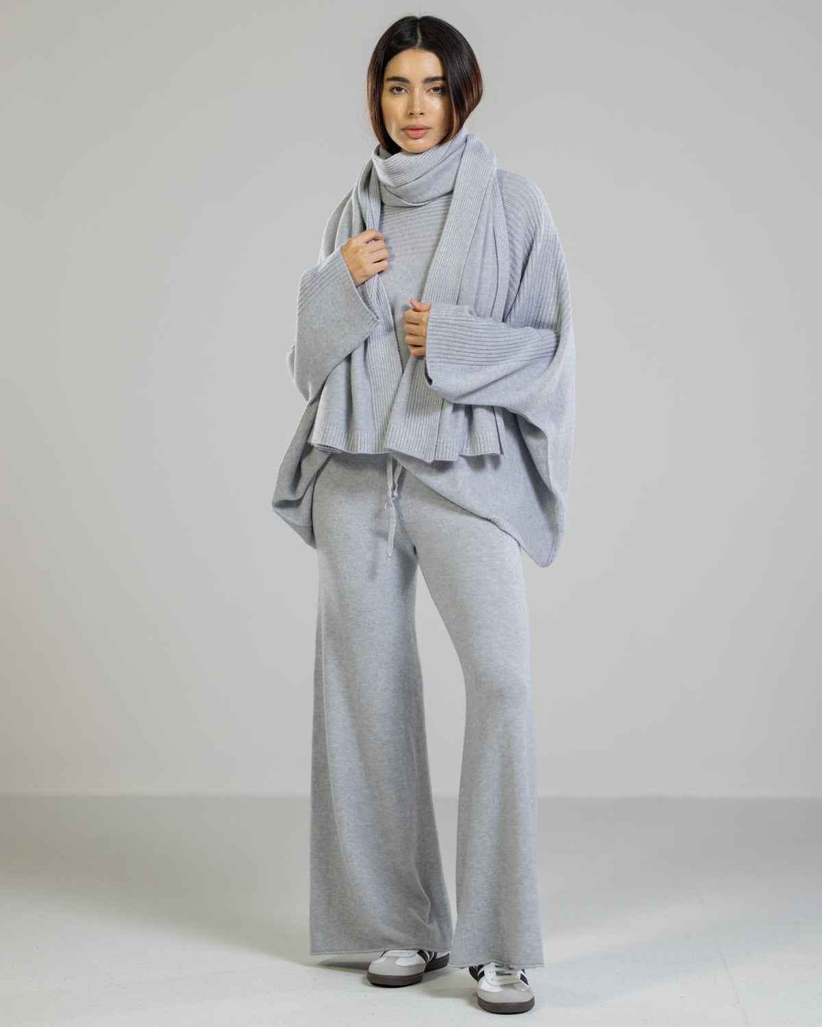 Ribbed Shawl | Light Grey