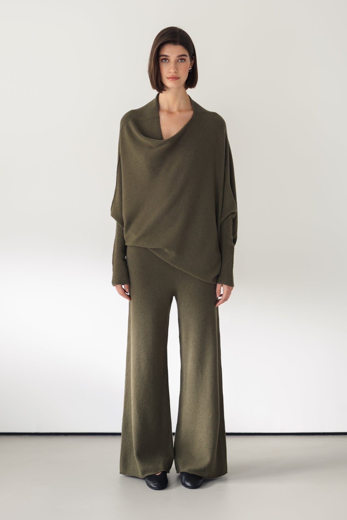 Relaxed Pants | Khaki