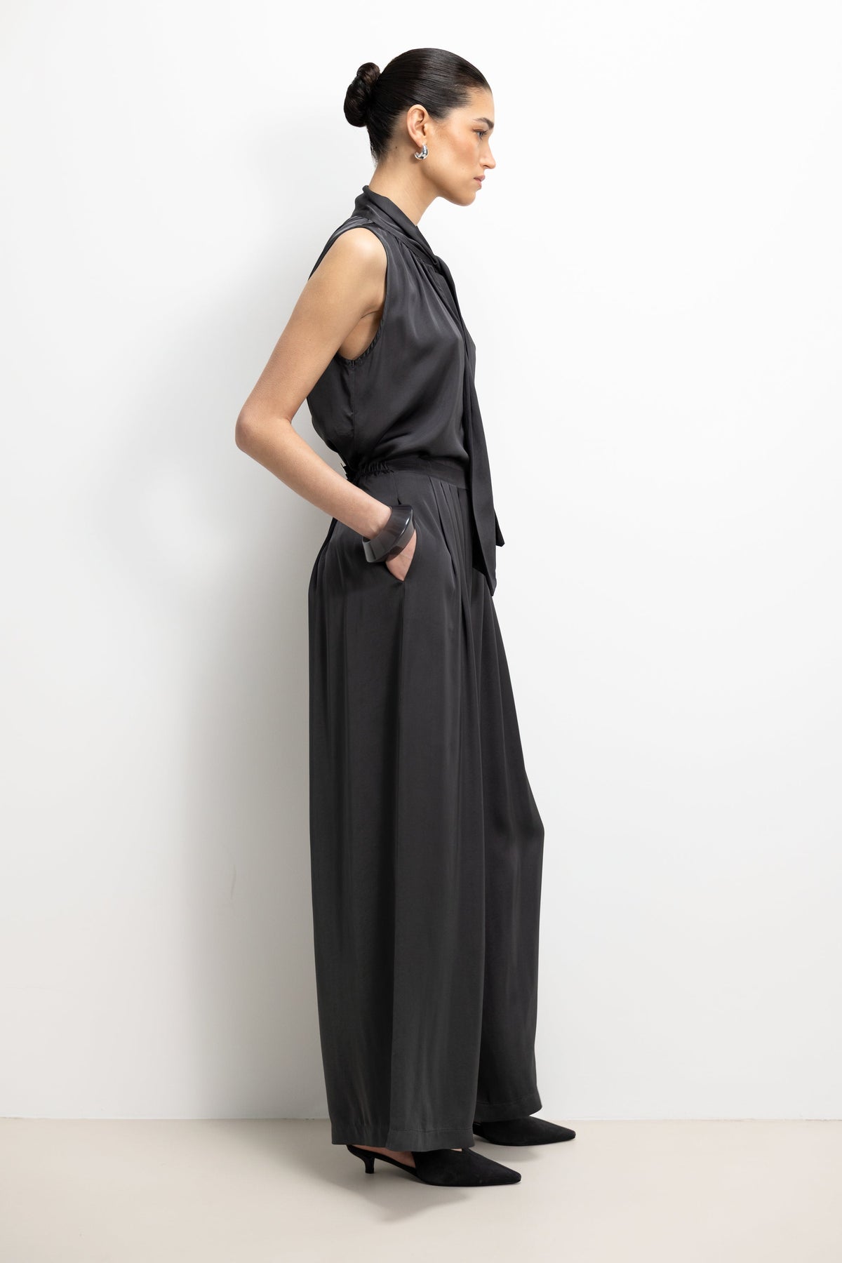 Arden Pleated Elastic Waist Satin Trousers | Anthracite
