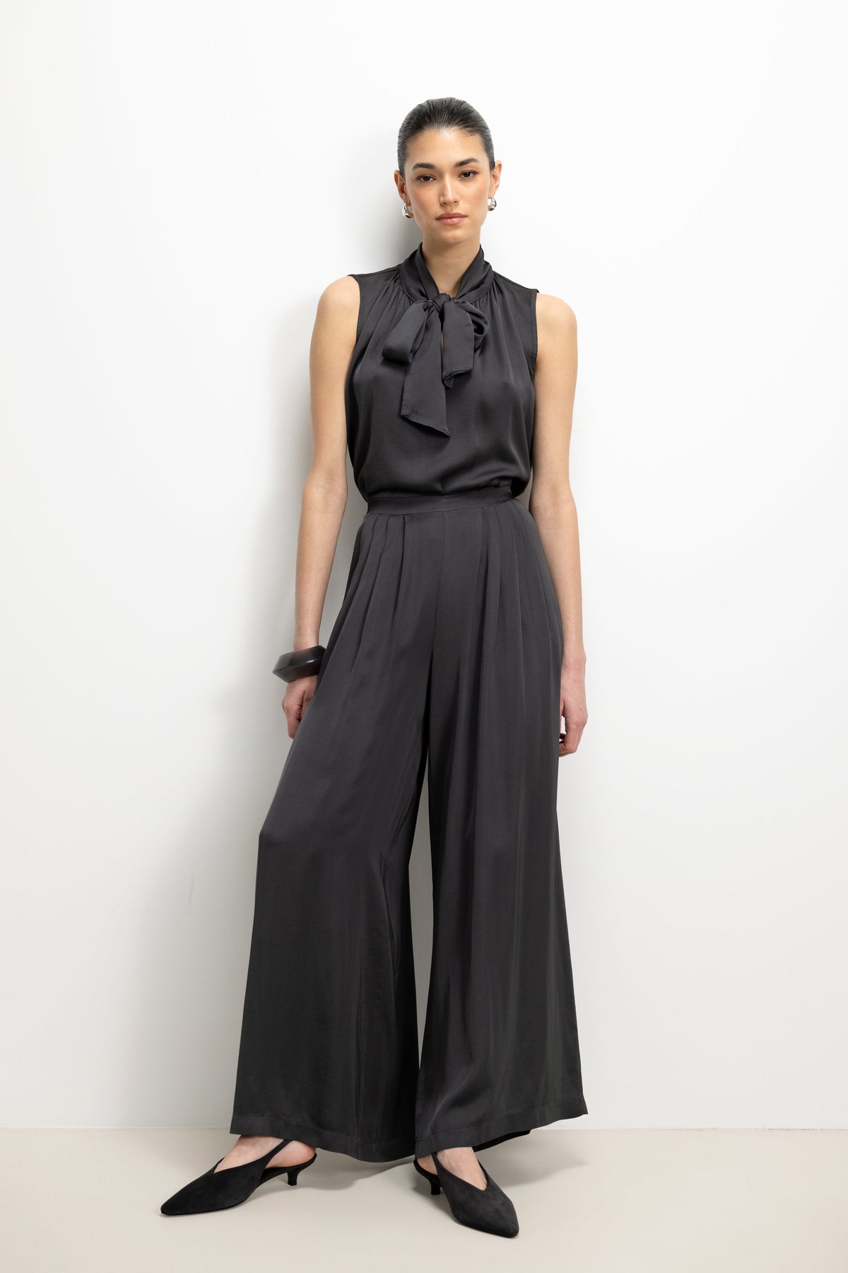 Arden Pleated Elastic Waist Satin Trousers | Anthracite