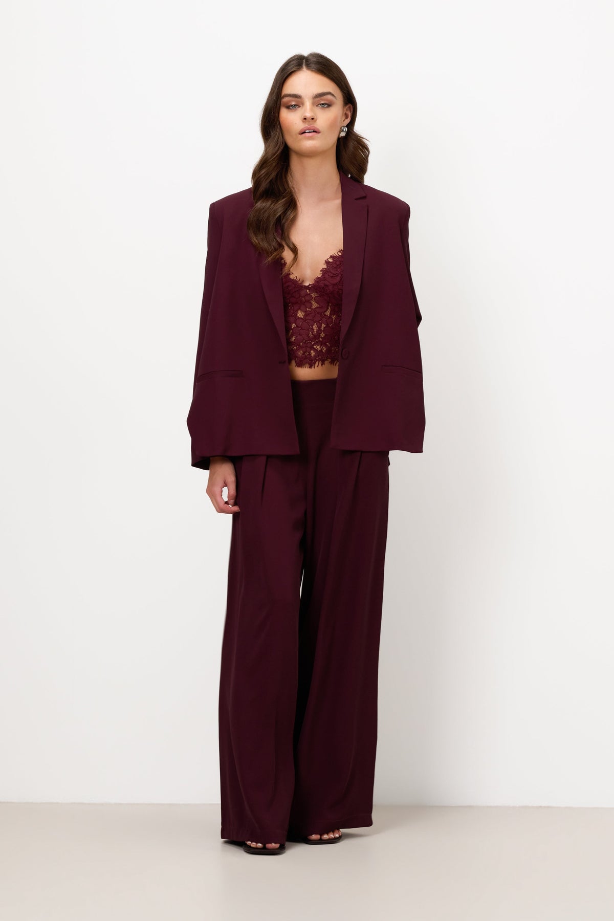Lana Pleated Elastic Waist Trousers | Burgundy