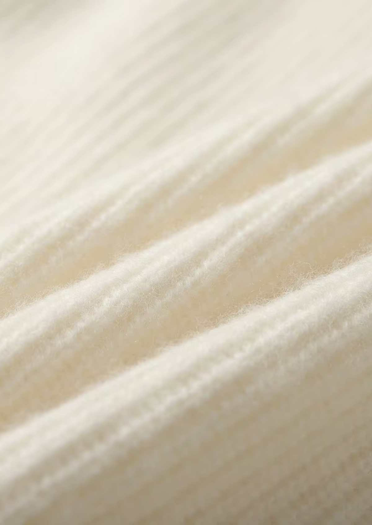 CASHMERE RIBBED V-NECK SWEATER