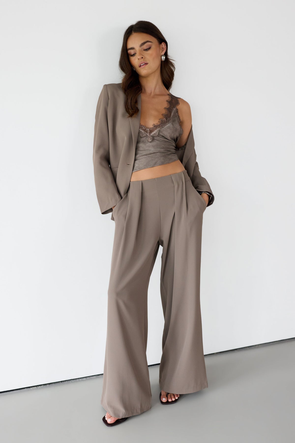 Lana Pleated Elastic Waist Trousers | Taupe