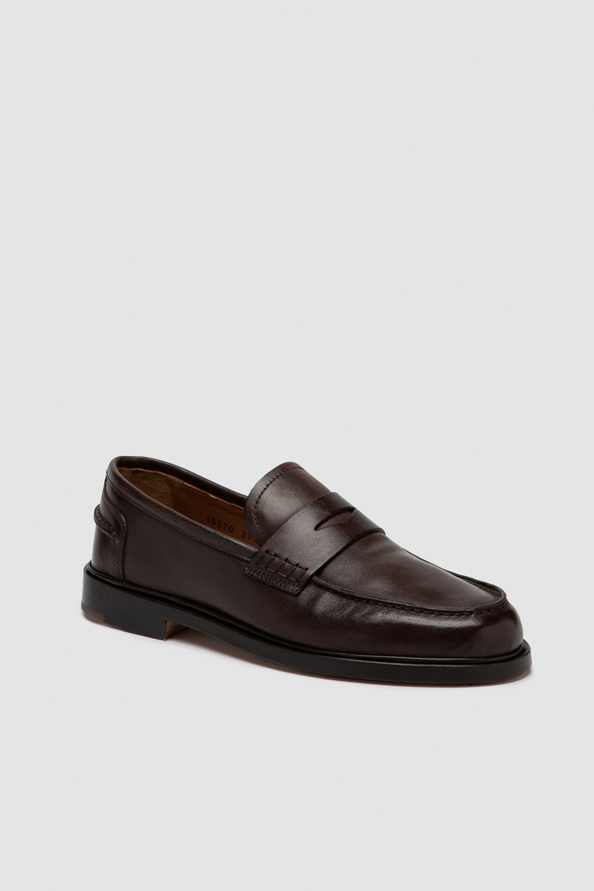 Pia Dark Brown