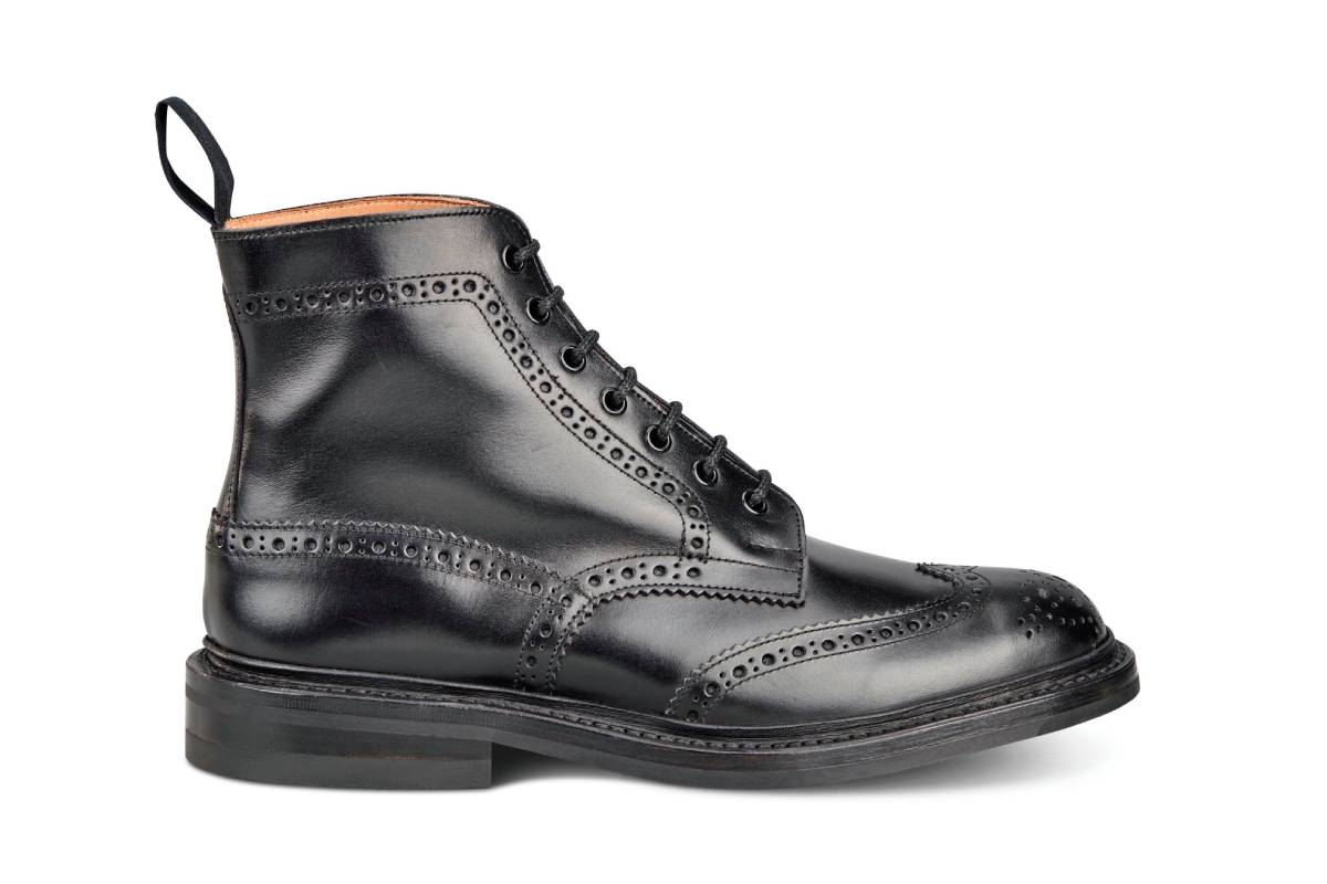 STOW COUNTRY BOOT - BLACK CALF (6 FITTING)